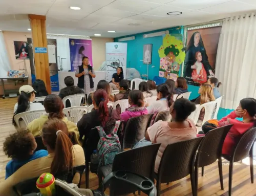 Reapertura de las capacitaciones en Casa Adoratriz