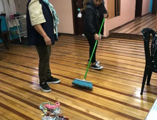 Minga con la Casa Adoratriz