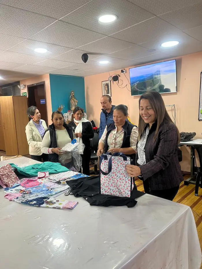 Visita de Funcionarios de la ONG OUR RESCUE (4)